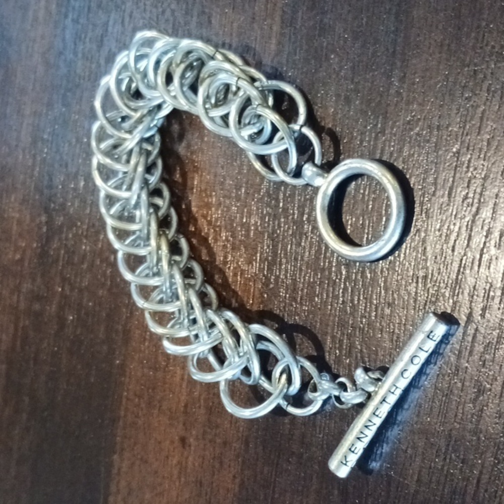 Chunky Kenneth Cole Reaction Charm Bracelet Silvertone